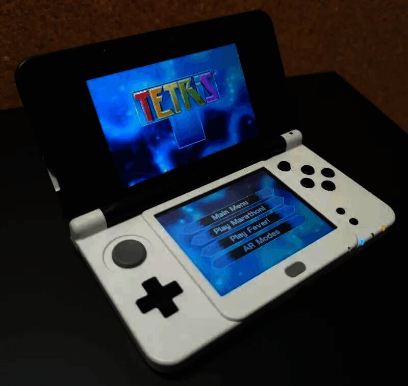 任天堂new 3DS X4和X5原型机细节图片1