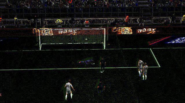 鲁梅尼格使用无定型射门动图