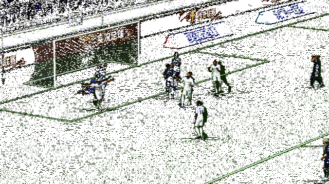 菲戈边路传中画面