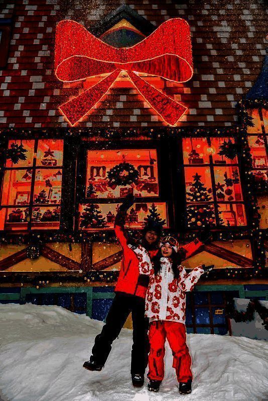 广州热雪奇迹双旦期间变身北欧童话镇现场图