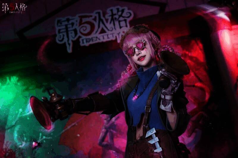 活动现场的精彩画面