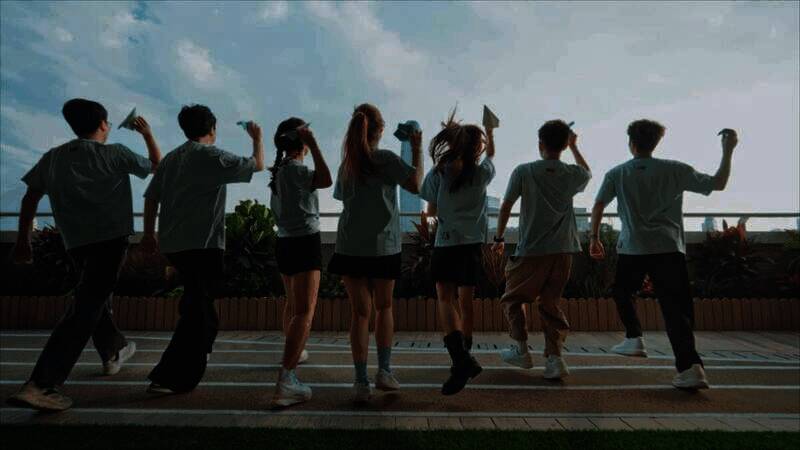 益世界家人合唱主题曲画面图片