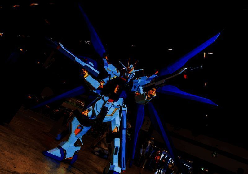 强袭自由高达二式机甲装扮展示图3