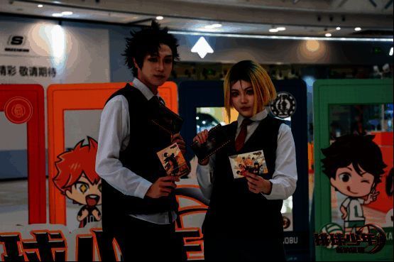 手游限定新版周边礼品展示