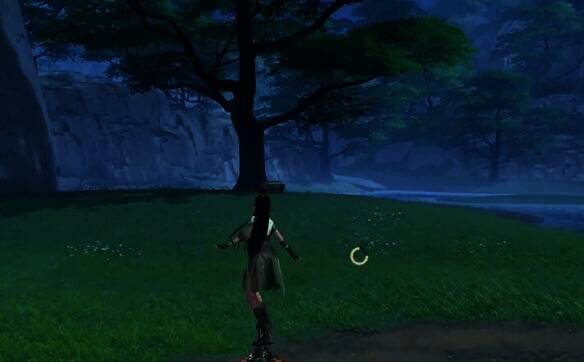 东边大树下宝箱画面