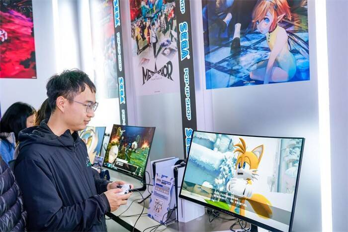 图片7.jpg 世嘉快闪店商品展示图