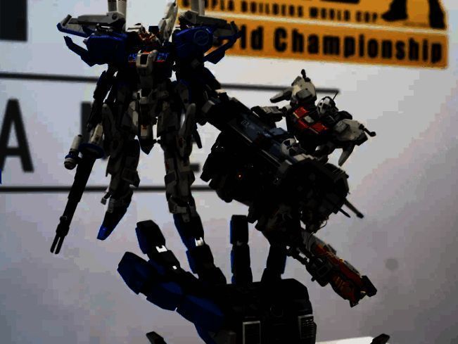 UNDER CONTROL作品图片2