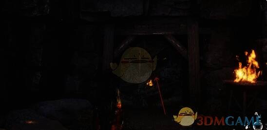 进入造像附近山洞的画面