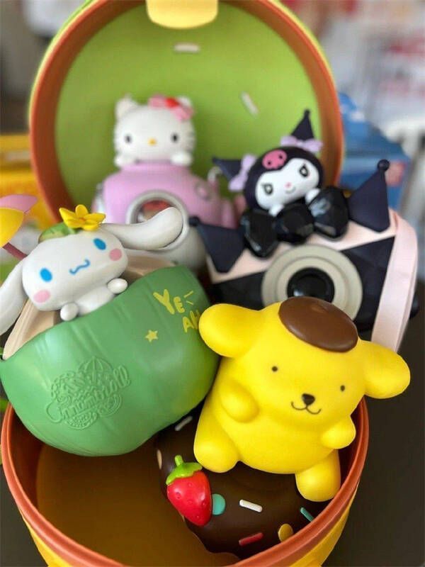 图13.jpg 《以闪亮之名》与三丽鸥家族合作相关图片13