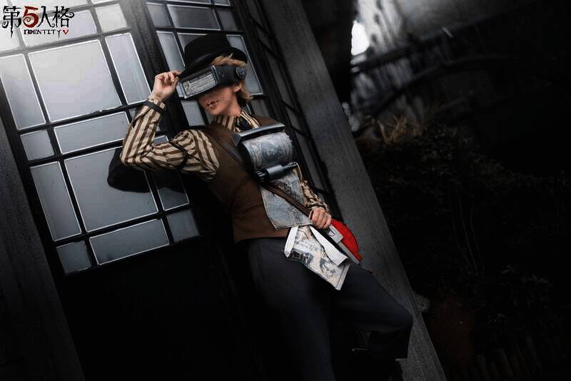 访客与COSER打卡拍照画面