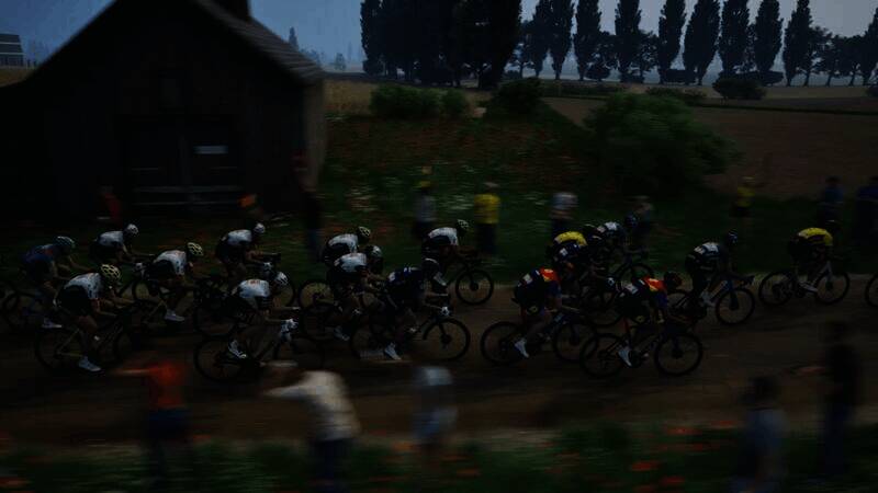 《环法自行车赛2025》游戏特点展示图片6