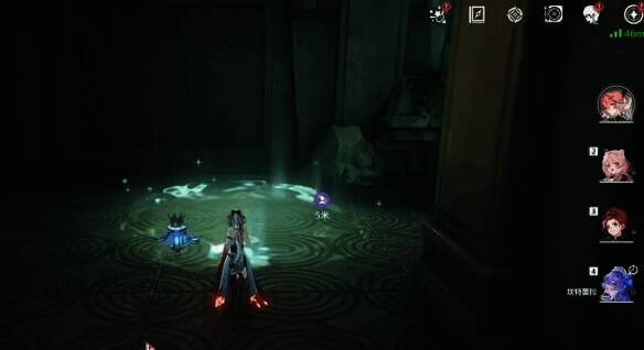 《鸣潮》幽夜幻梦任务中在发光点切换场景互动场景2