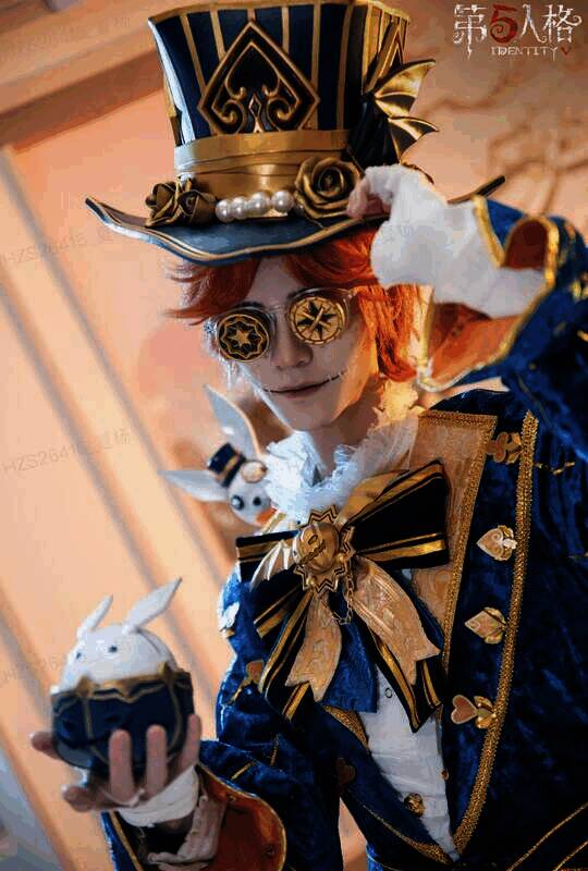 《第五人格》小寒线下活动现场热闹场景