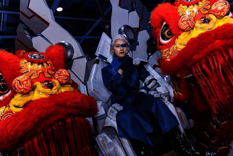 莫红袖舞狮表演画面