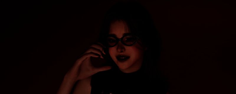 inZOI眼镜成熟美女捏脸示例图