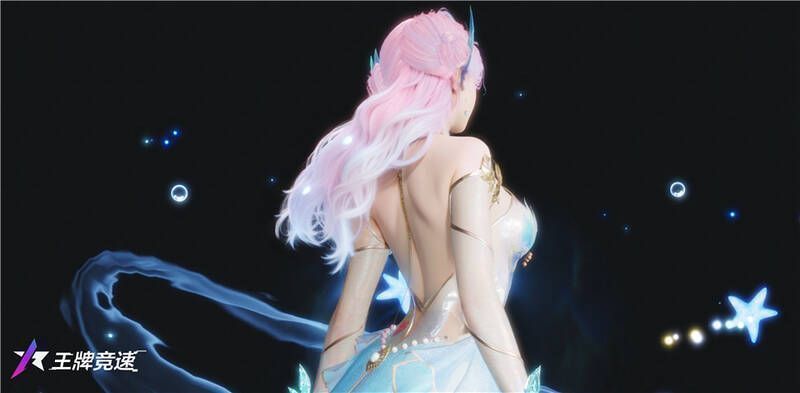 《王牌竞速》S18赛季至臻时装效果展示图