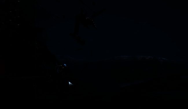 继续向右移动画面