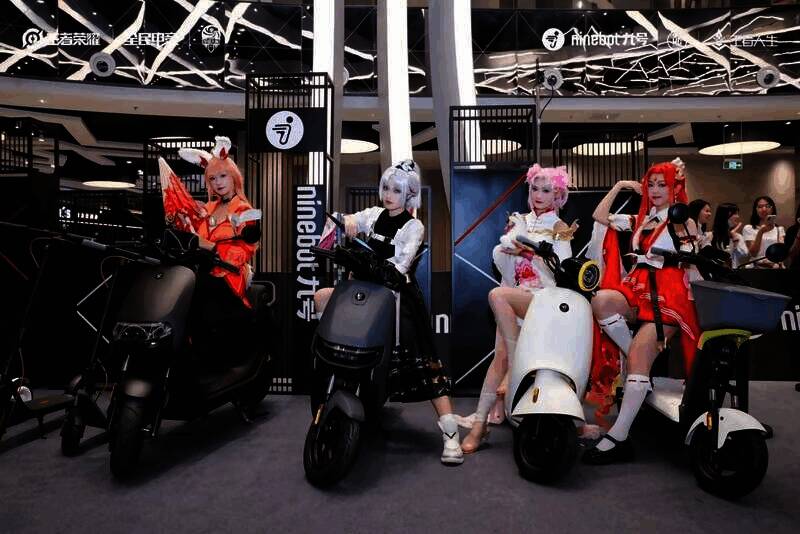 赛事现场全景照片