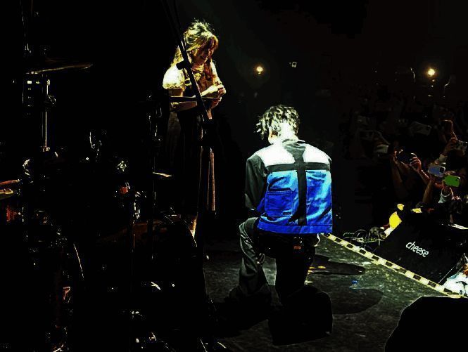 图片1.png 老番茄求婚甜蜜场景图