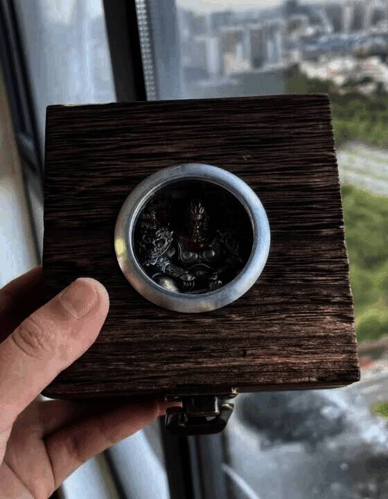 《黑神话:悟空》主题打火机外观展示4