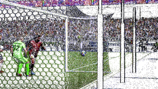 贝克汉姆弧线球远射动态图