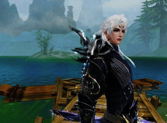 武运男脸模搭配黑袍泛舟湖上的另一视角图