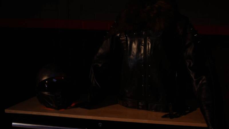 《毁灭战士：黑暗时代》联名款定制机车细节图5