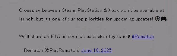 《开球》比赛场景截图，球员高速奔跑中展开激烈攻防战