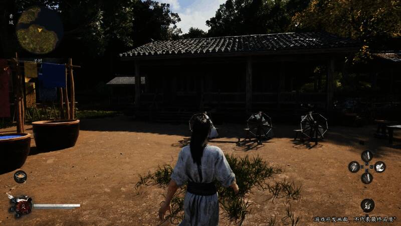 道士施法召唤僵尸,夜色中阴森恐怖气氛弥漫