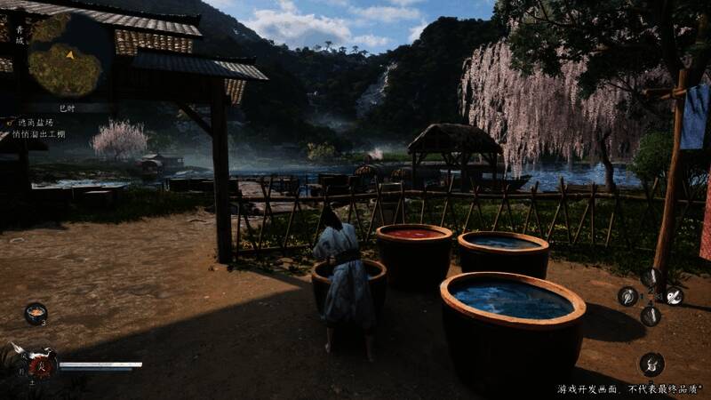 两名修士在街头激烈斗法,符咒与剑气交错飞舞