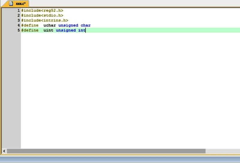 Keil uVision 5代码编辑界面截图,展示正在输入的C语言代码