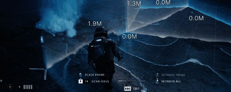 《多重人生》游戏内界面截图,展示任务提示和角色对话