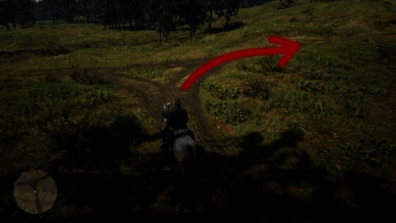 沿着地图路径前进,保持高速但注意地形变化