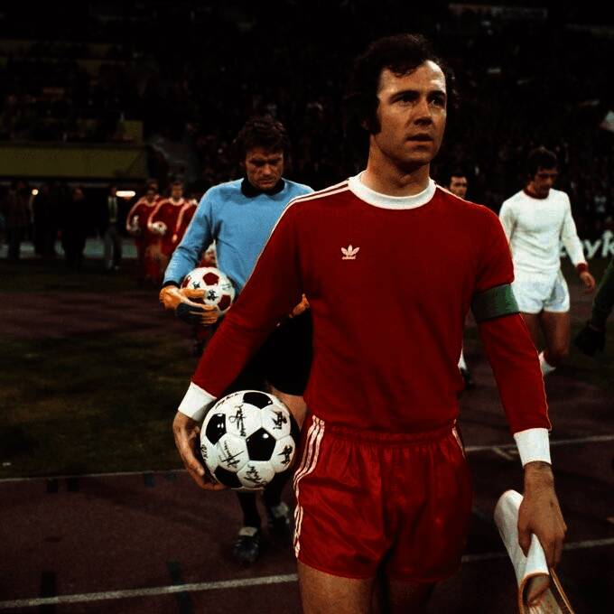 弗朗茨 - 贝肯鲍尔相关图片1