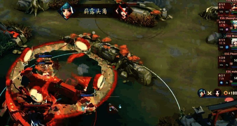 ESG与LNG.M团战画面