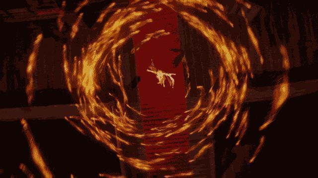 女团成员灵动表演的动态画面