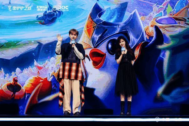 新赛季符文大陆传奇:志在天际宣传图1