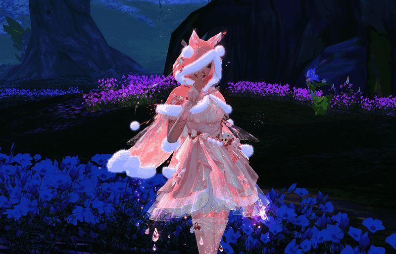 身着暖絮浮岚的少女美照