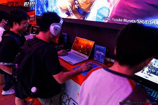 《一拳超人：世界》游戏技能效果图