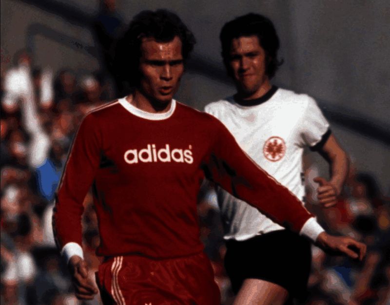 乌利·赫内斯相关图片1