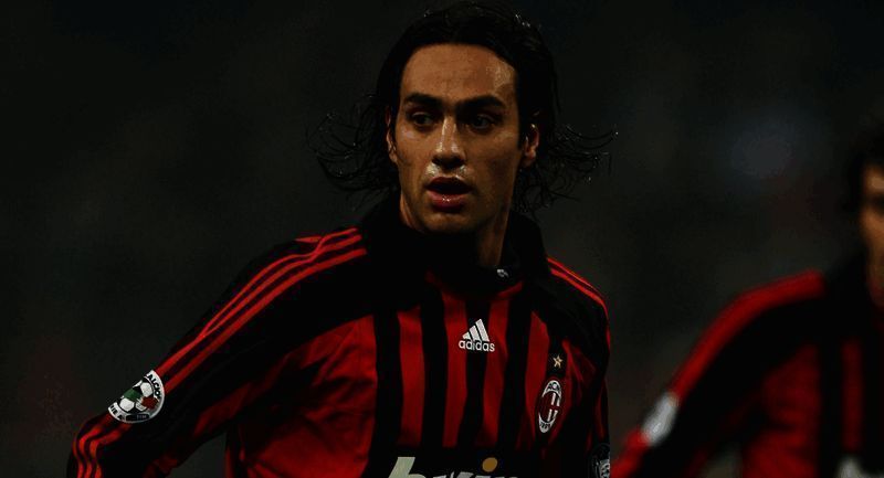 内斯塔相关赛场图片3