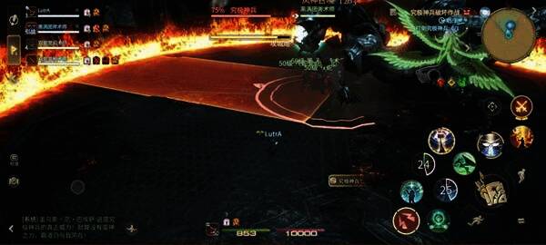 浮游炮在战场上移动并发射激光,玩家需灵活躲避