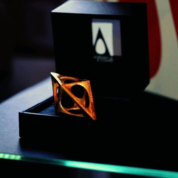 《率土之滨》角色设定图：陆逊成长历程手稿展示