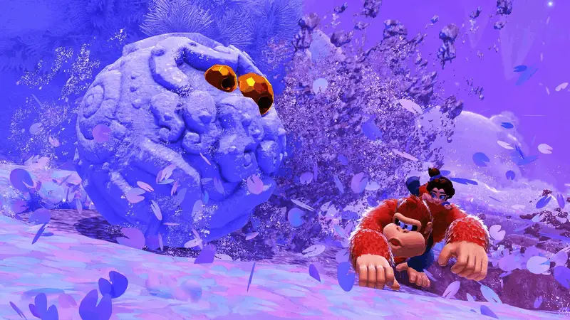 隐藏房间发现瞬间,角色惊讶表情与神秘宝箱一同呈现