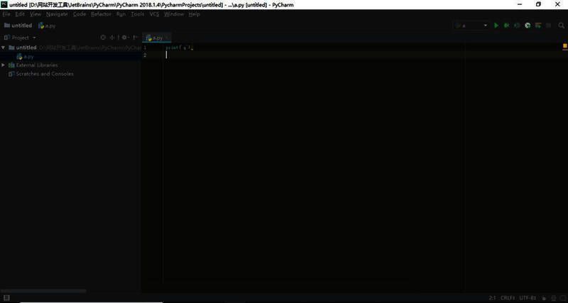PyCharm深色主题界面展示,编辑区呈现黑色背景