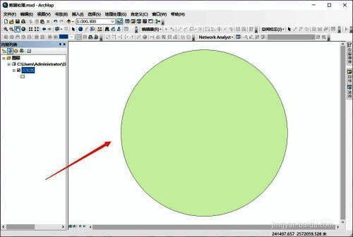 ArcToolbox中选择要素转线工具的界面截图