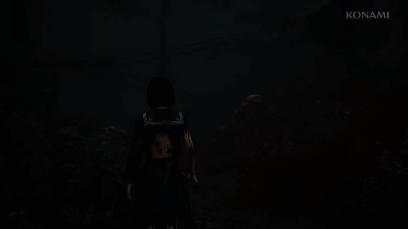 游戏中主角在神秘房间内探索,光线昏暗,气氛压抑