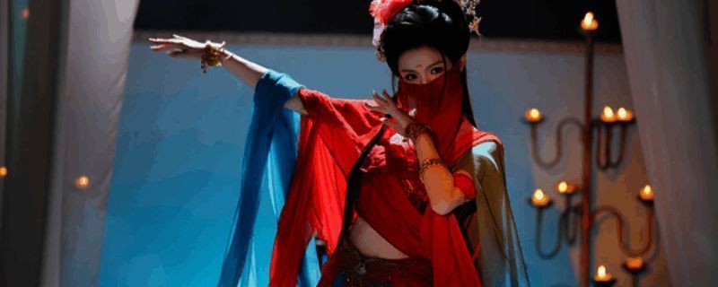 完蛋！我被美女包围了！2游戏主视觉图，展示多位女性角色形象