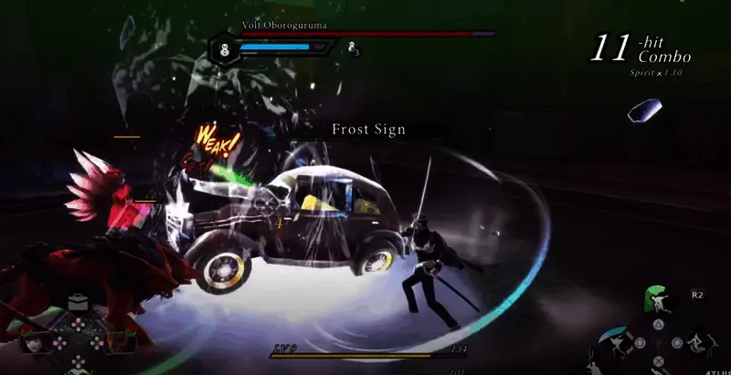 地图探索场景,角色在废墟中寻找线索,气氛紧张压抑