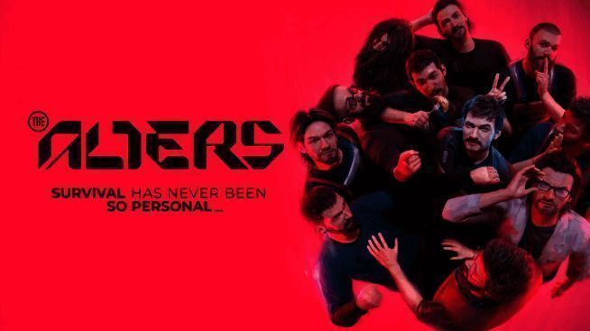 游戏封面图展示主角在异星球表面艰难前行的画面,背景为浩瀚宇宙与巨大行星环